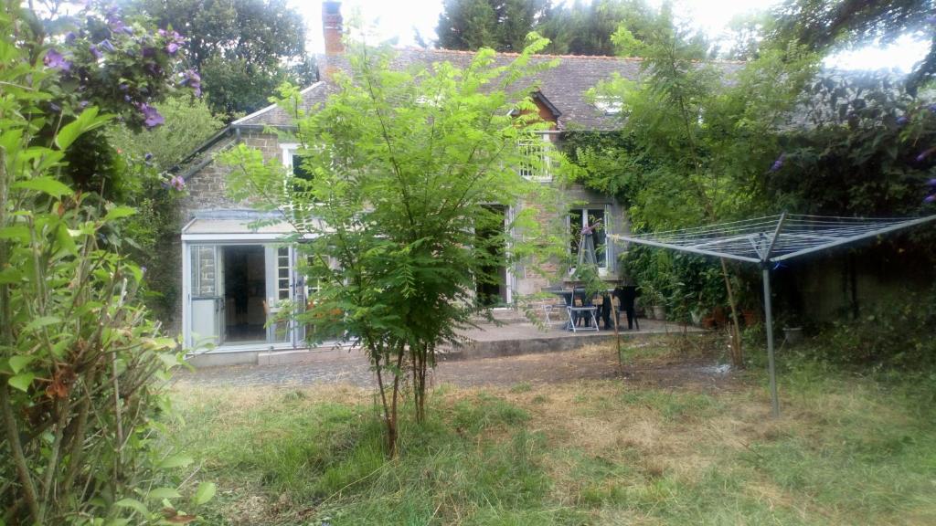 House on La Basse Martinais, Saint-Vran