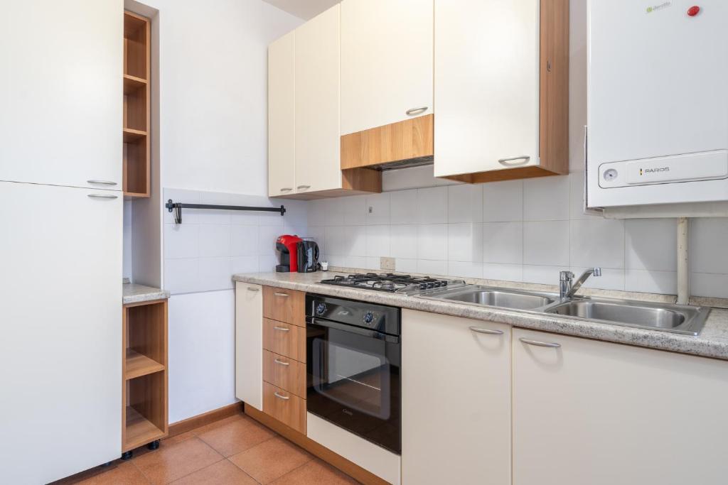 Large family apartment in a fresh area of Lecco - 5