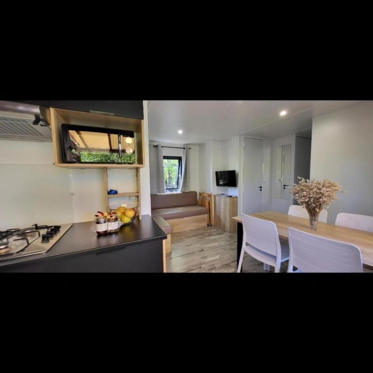 Mobil Home Premium 3 ch Camping 5 Biscarrosse Mayotte F62 - 4