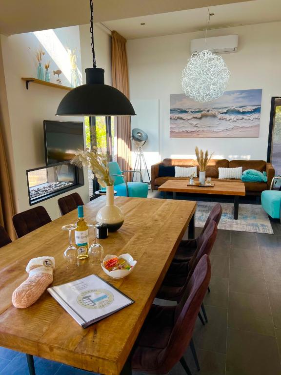 Strand- Chalet First Line - Nordsee -Zealand - Noordzee Holland, Breskens