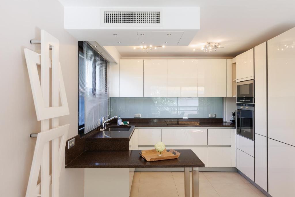 Upstays Croisette Terrace 57m Apartment - 3