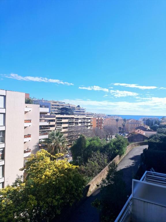 4 - Person Apartment with Sea View terrace - 2