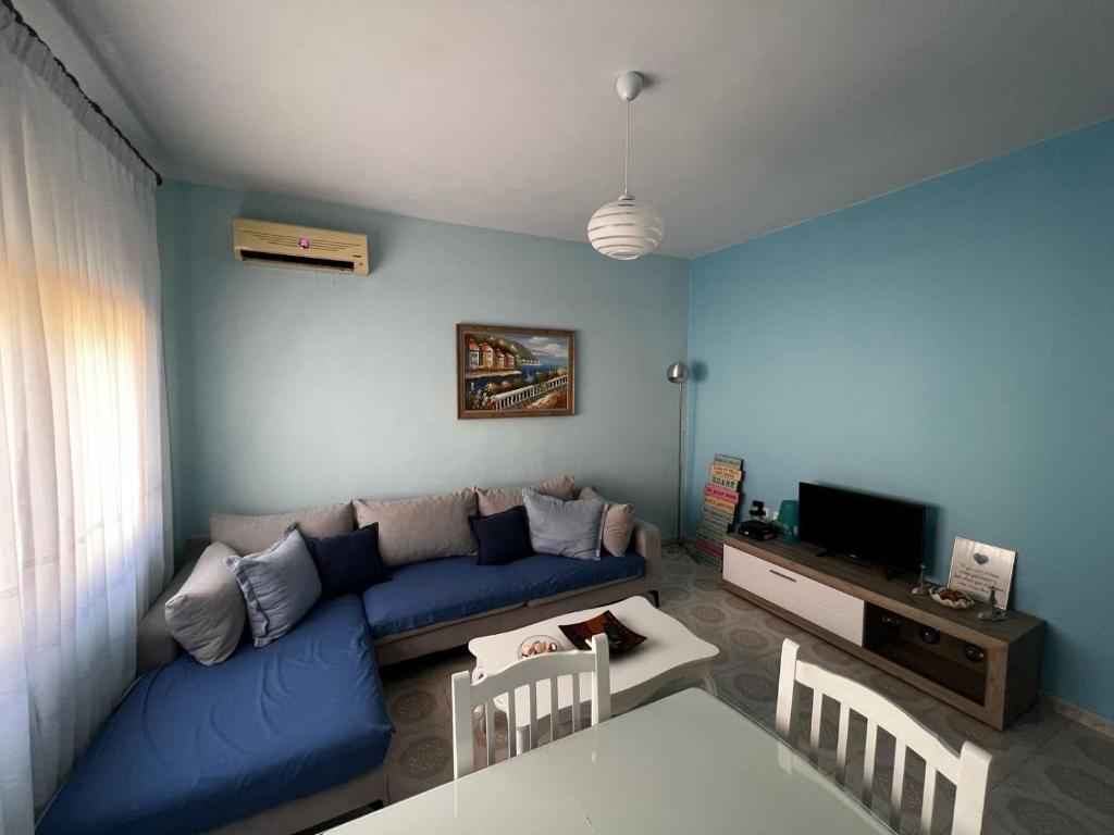Dions apartment, Vlorë