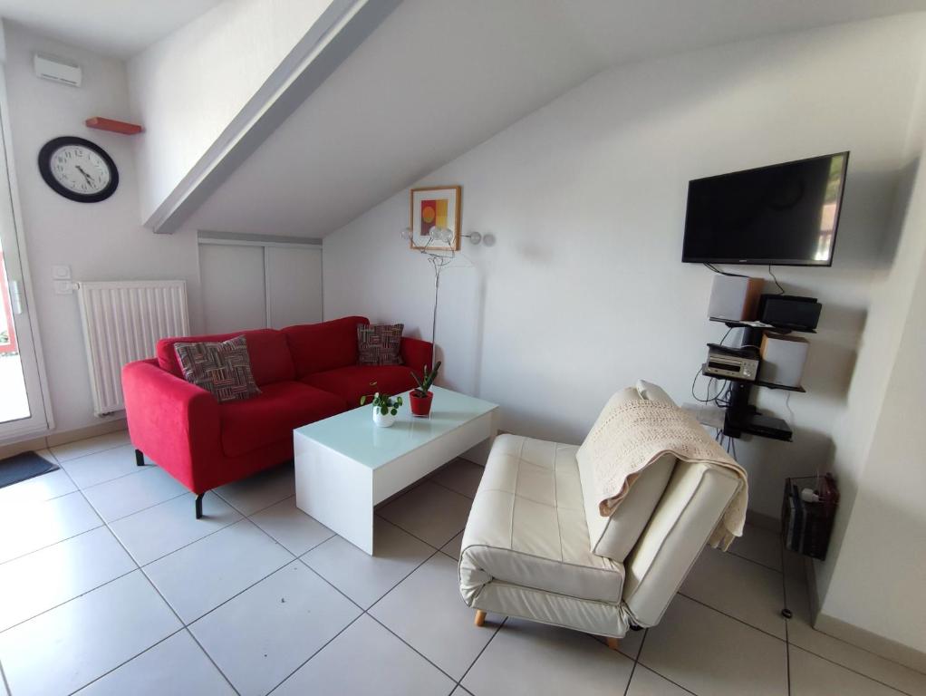 Location de charme T3 au 2e étage et dernier étage - 4