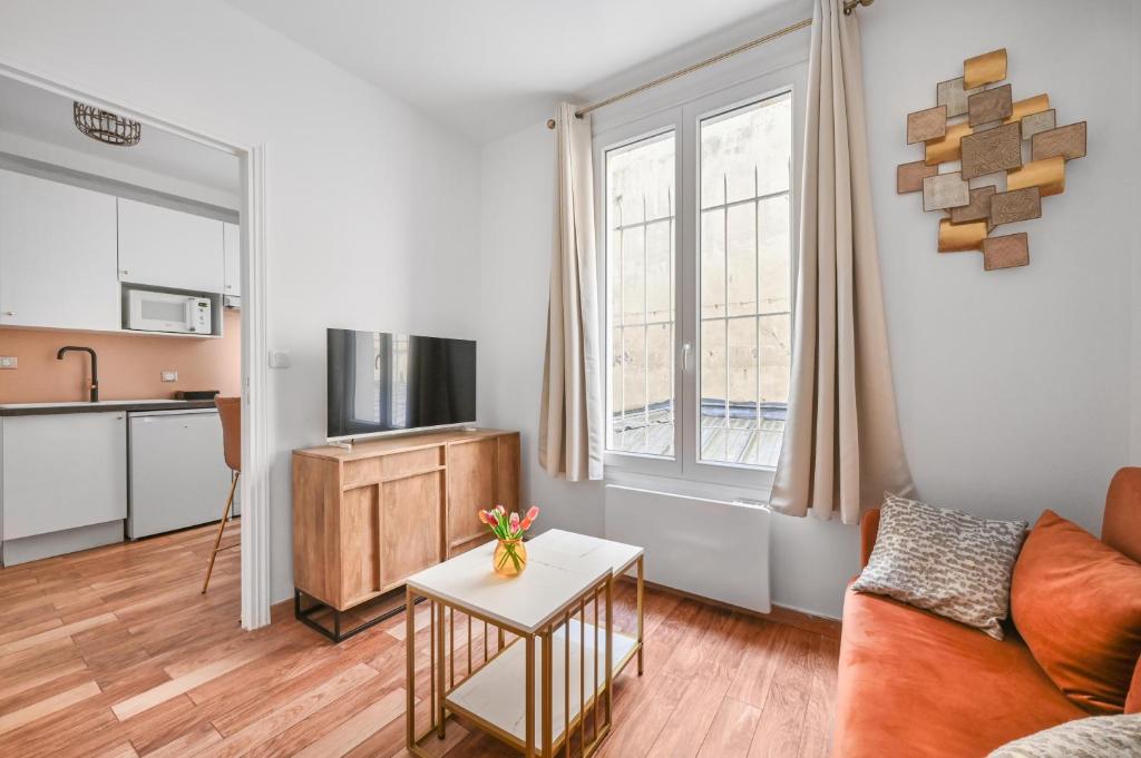 Charming appartment marais - 2