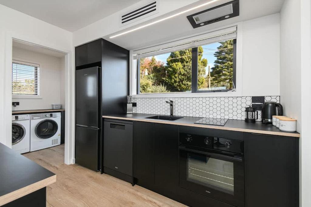 The Bluebird, Rotorua