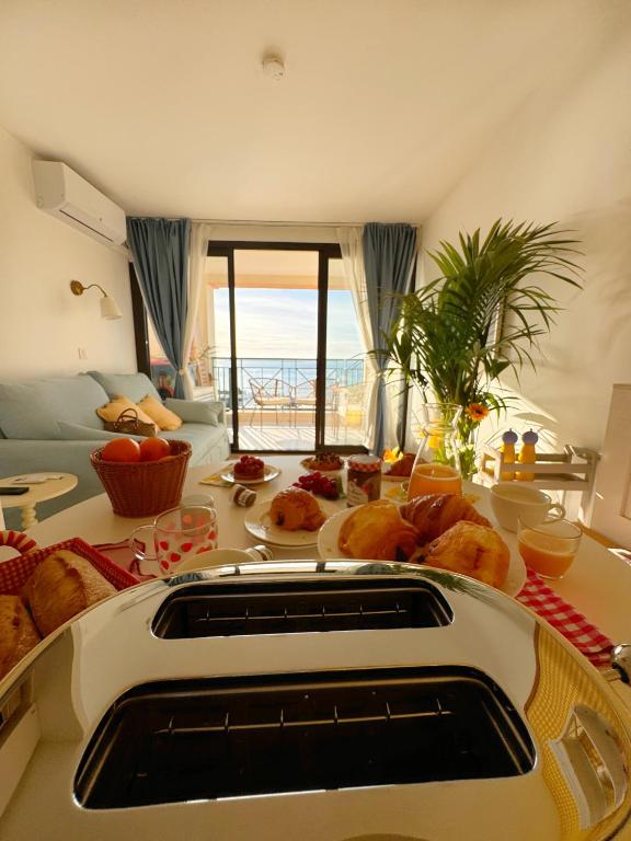 Vue mer imprenable, piscine à débordement - Cannes, Cannes