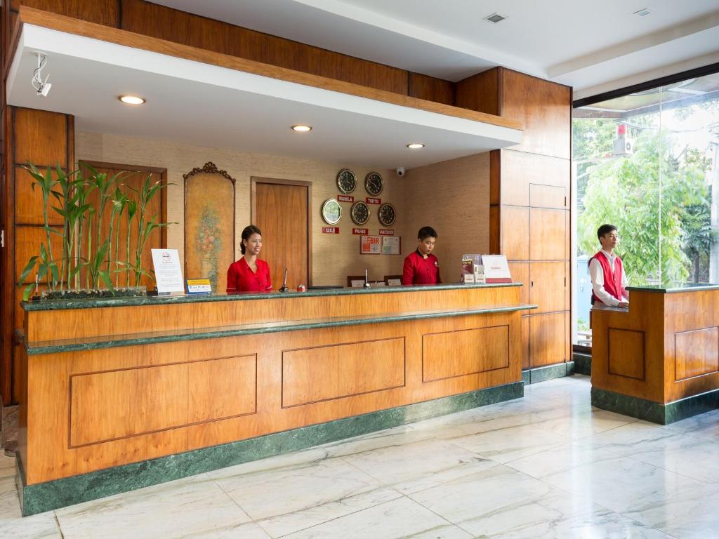 Highly reviewed check-in/out