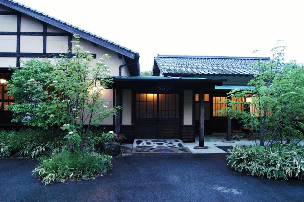 Nanakamado photo