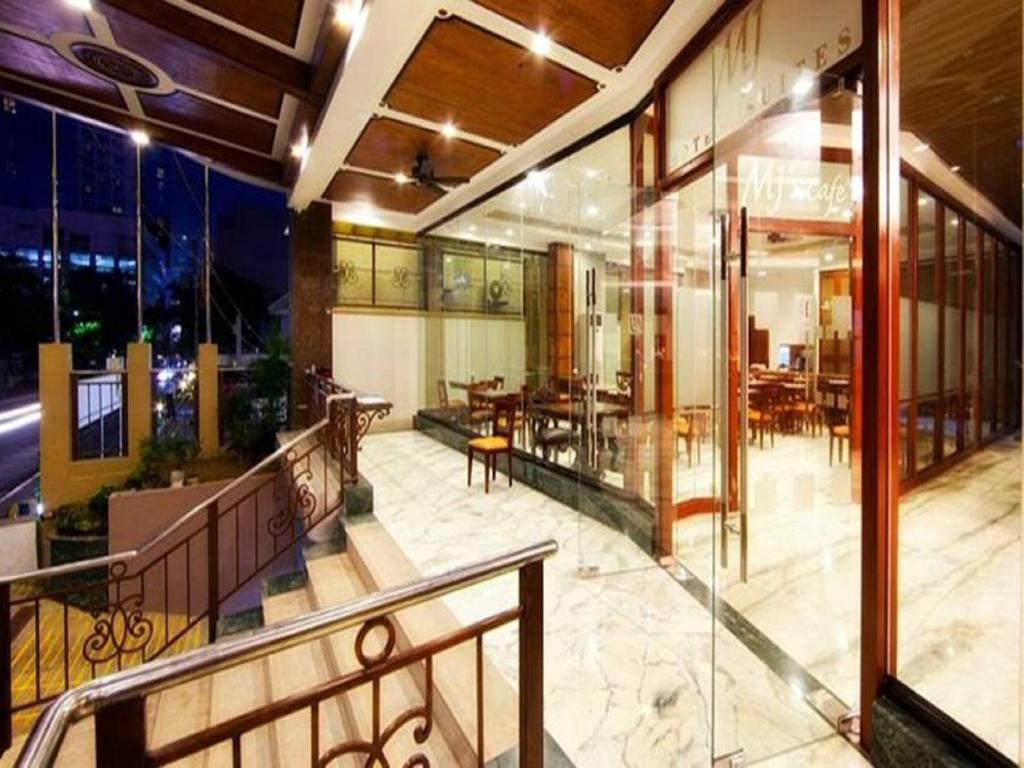 Lobby, MJ Hotel and Suites in Cebu