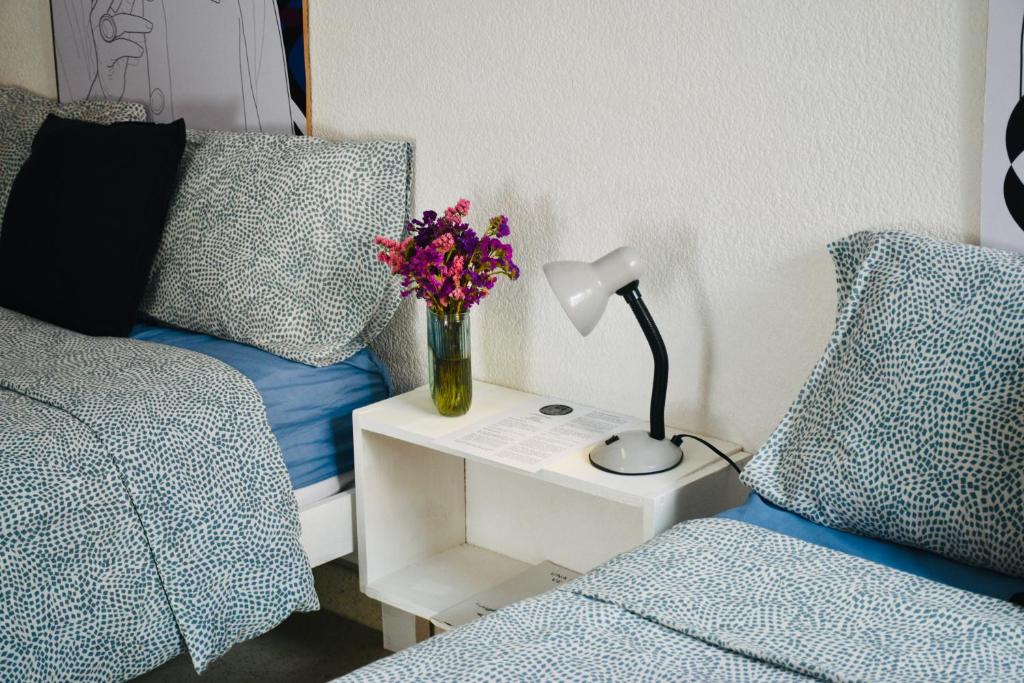 Casa Nazimova Indigo Room - 4