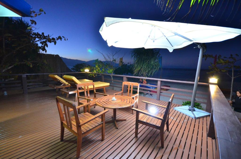 Facilities, Arena Island in Palawan