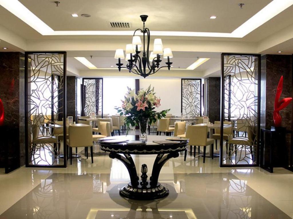 Jinjiang Inn Select Shenyang North Station Huigong Plaza photo