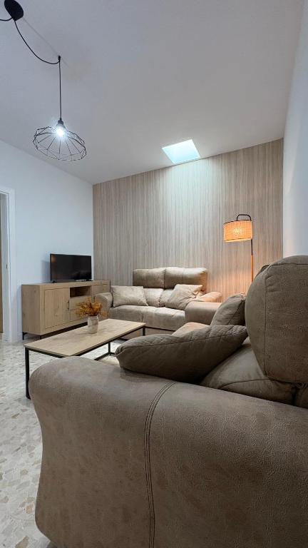Loft Central, Lepe