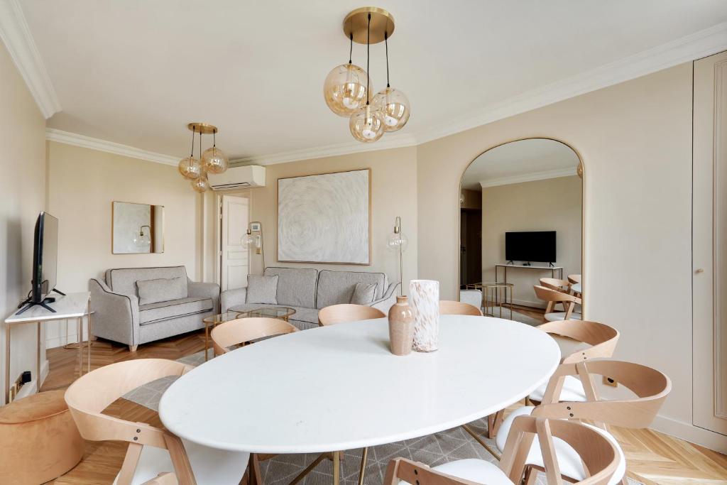 Pick A Flat's Apartment in Invalides - Avenue de Breteuil - 3