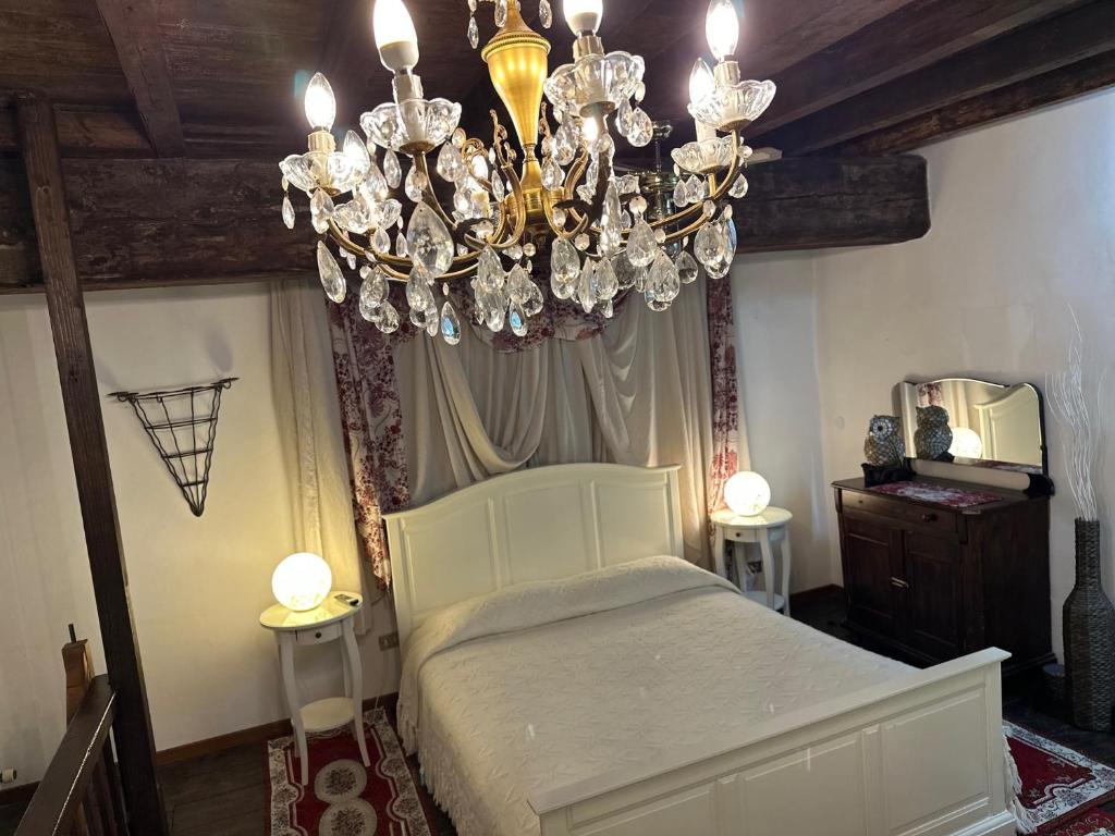 LOFT SARAGOZZA GIPSY in centro vicino a Piazza Maggiore - 3