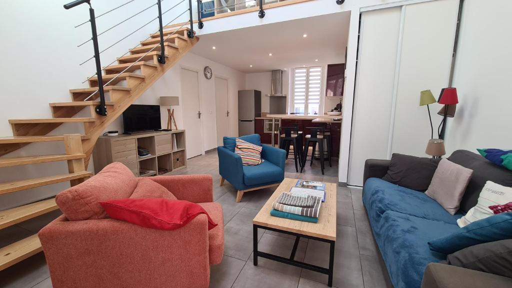 Villa LaDoRe, Apt 2 chambres dans maison, 55m2, 100m des plages, parking - 1