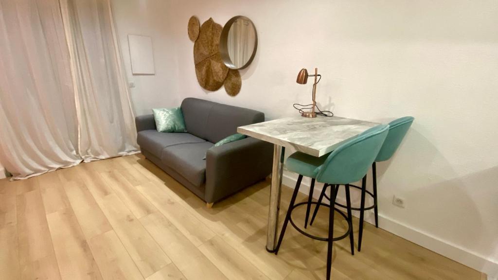 Studio Bricka - 200m to the beach, parking, clim, terrace - 2