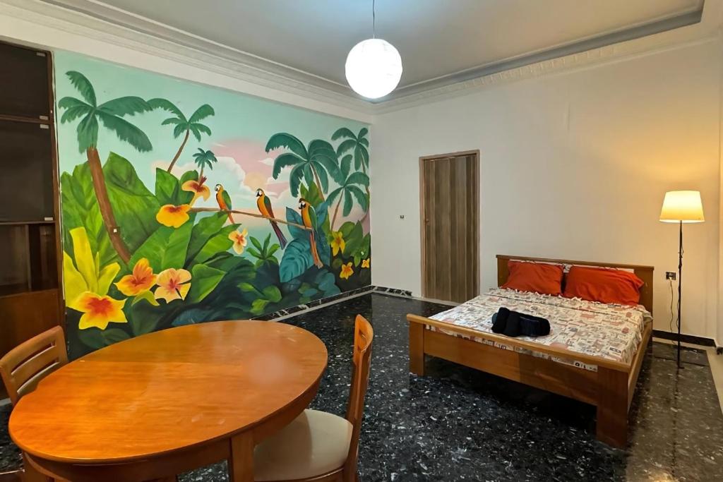 Live like a Local in Athens, Pireus