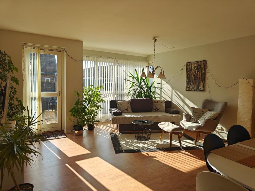 Charming ROOM in a Cozy Home in Stege, Stege