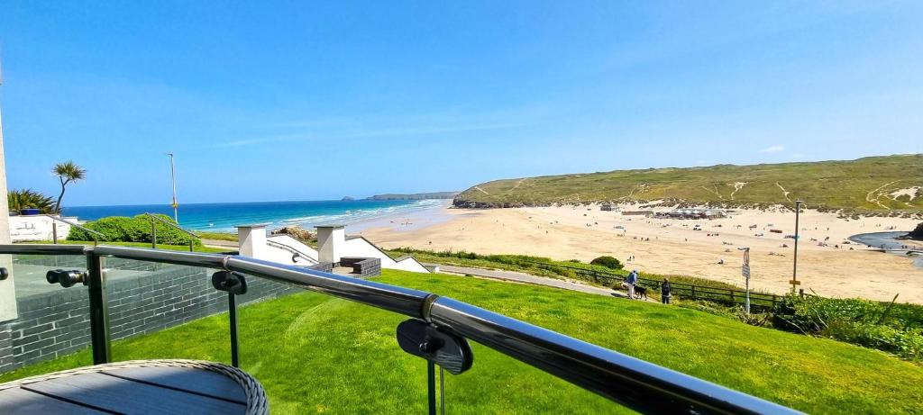 No 1 Oceans, Perranporth