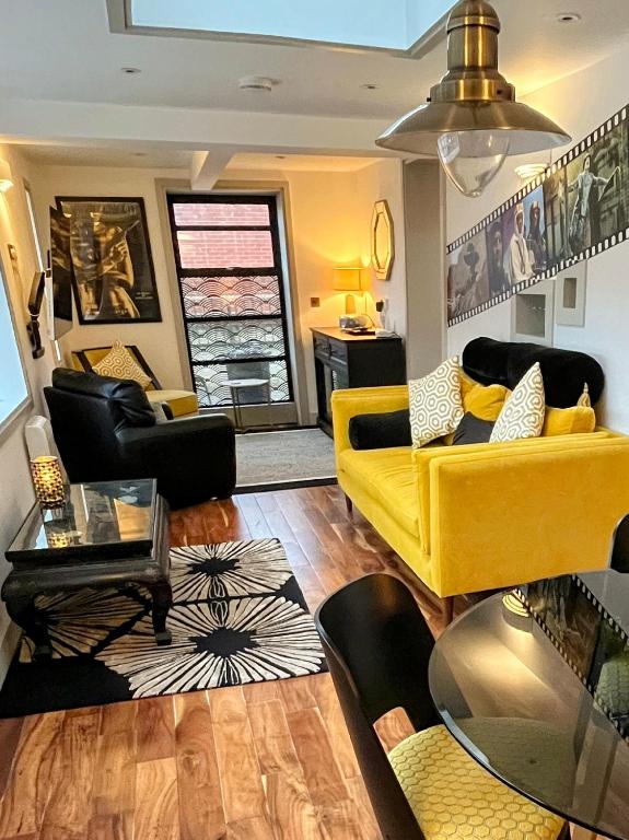 New Forest Fordingbridge - Art Deco Unique Apartment, Fordingbridge