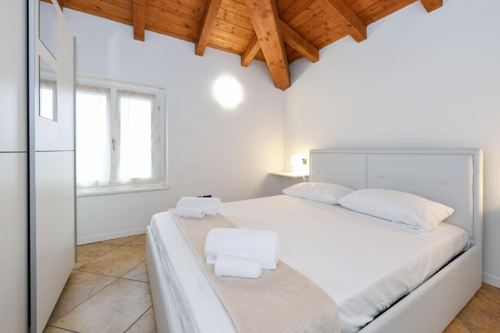 Wendy Apartment- Twobedroom & Pool & ParkPrivateFree & Sports - 4