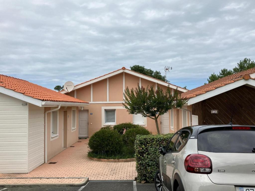 Terraced holiday home in Moliets - 1