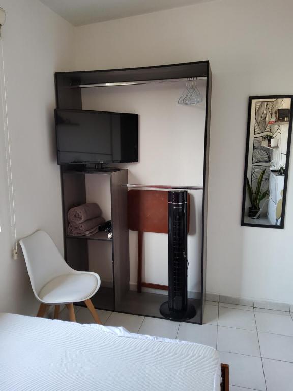 Magnífica habitación rodeada de arte en Centro Histórico - 4