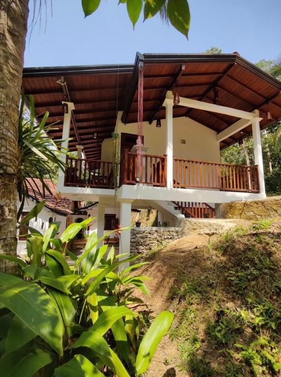 Serene View Lodge, Unawatuna