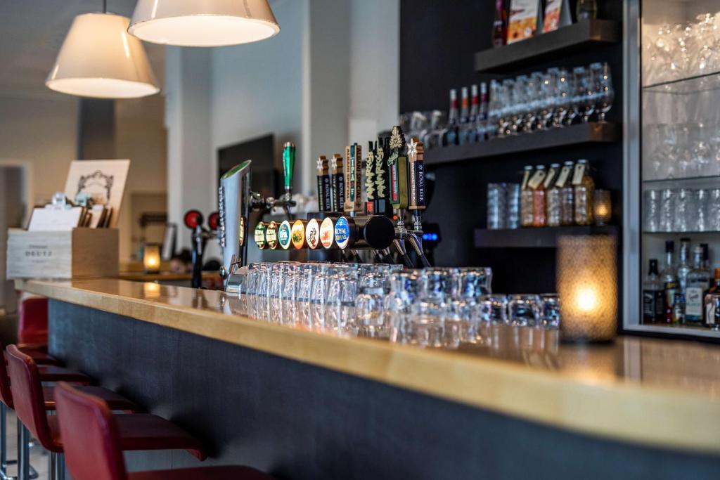 Bar/lounge
