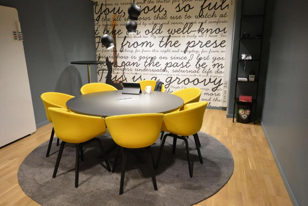 스칸딕 트리앙엘 (Scandic Triangeln)