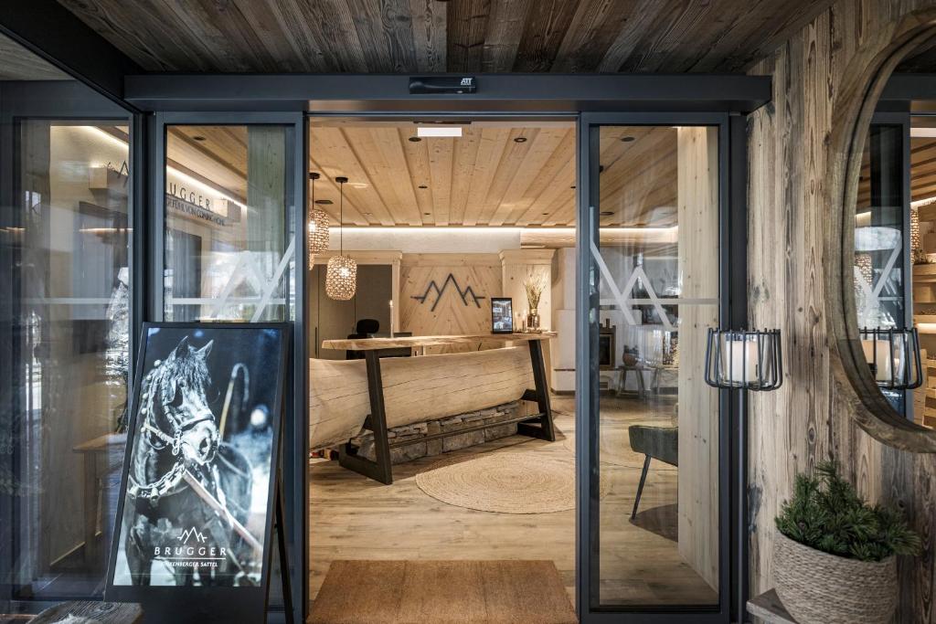 BRUGGER ApartHotel, Mayrhofen