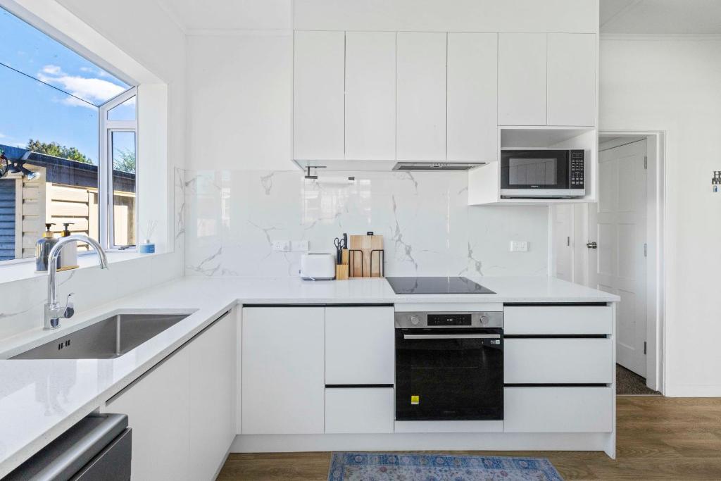 Pukeko Nest Your Kiwi Home in Central Rotorua, Rotorua