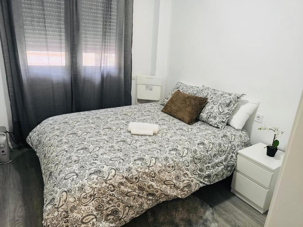 HABITACIONES A COMPARTIR EN APARTAMENTO RECIÉN REFORMADO EN PLAYa LA COLONIA - 4