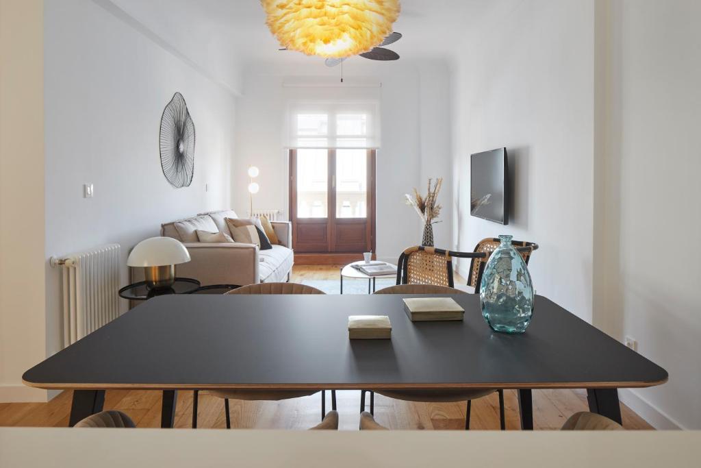 Amuitz Suite by FeelFreeRentals - 2
