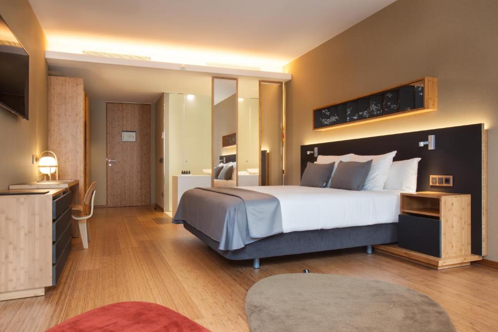 Hotel Room 3