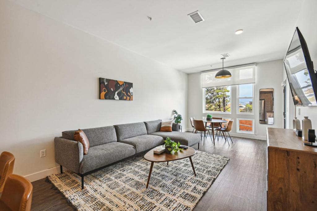 2880 Sophistication Simplified at Espadin, Denver