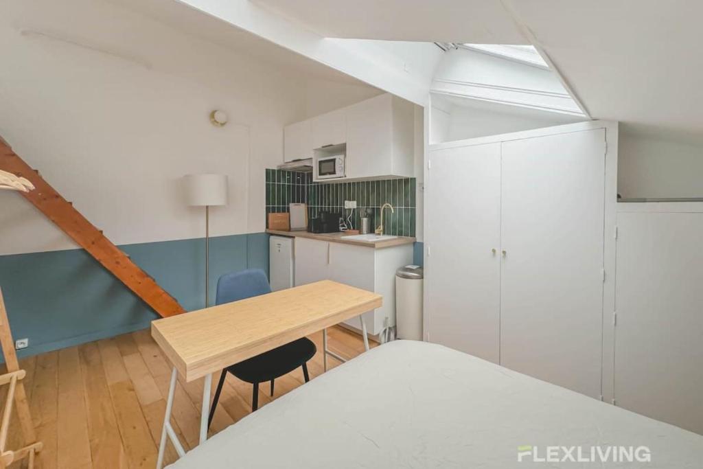 Paris 7e - Elegant Studio near Eiffel Tower & Seine - 4