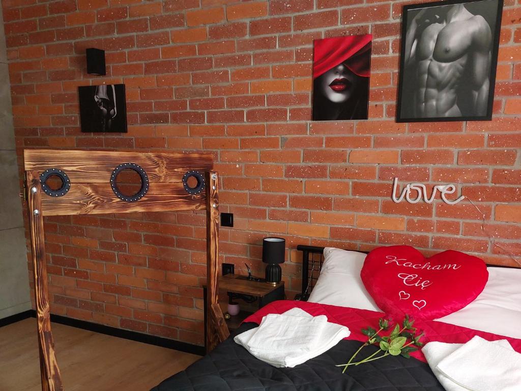 Secret BDSM 69, Katovice