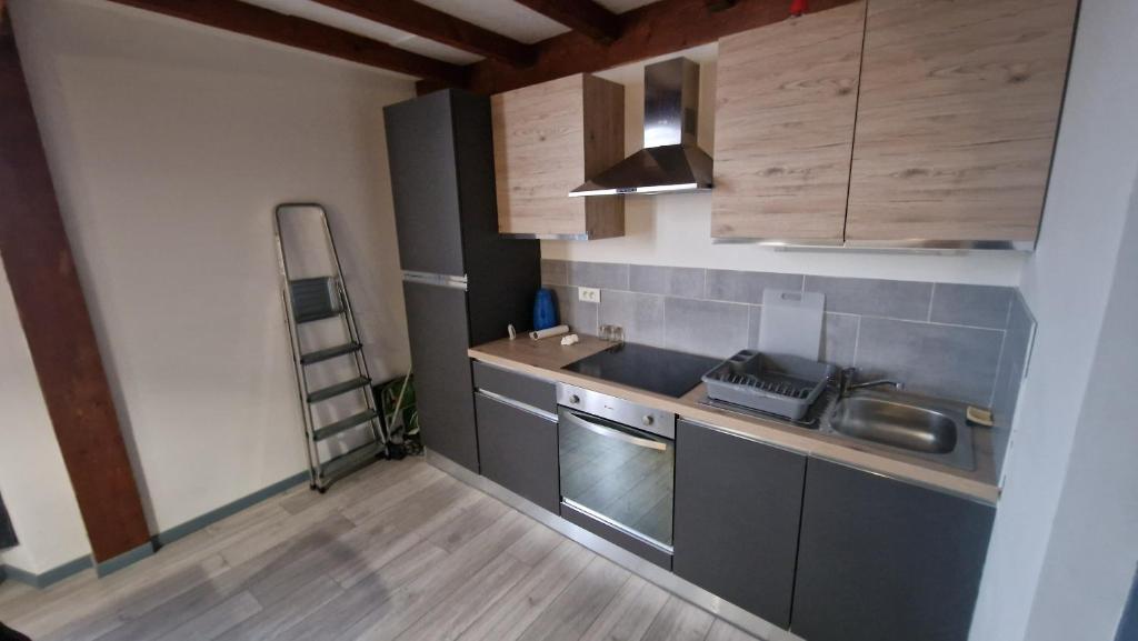 Appartement T3 proche centre-ville NARBONNE - 3
