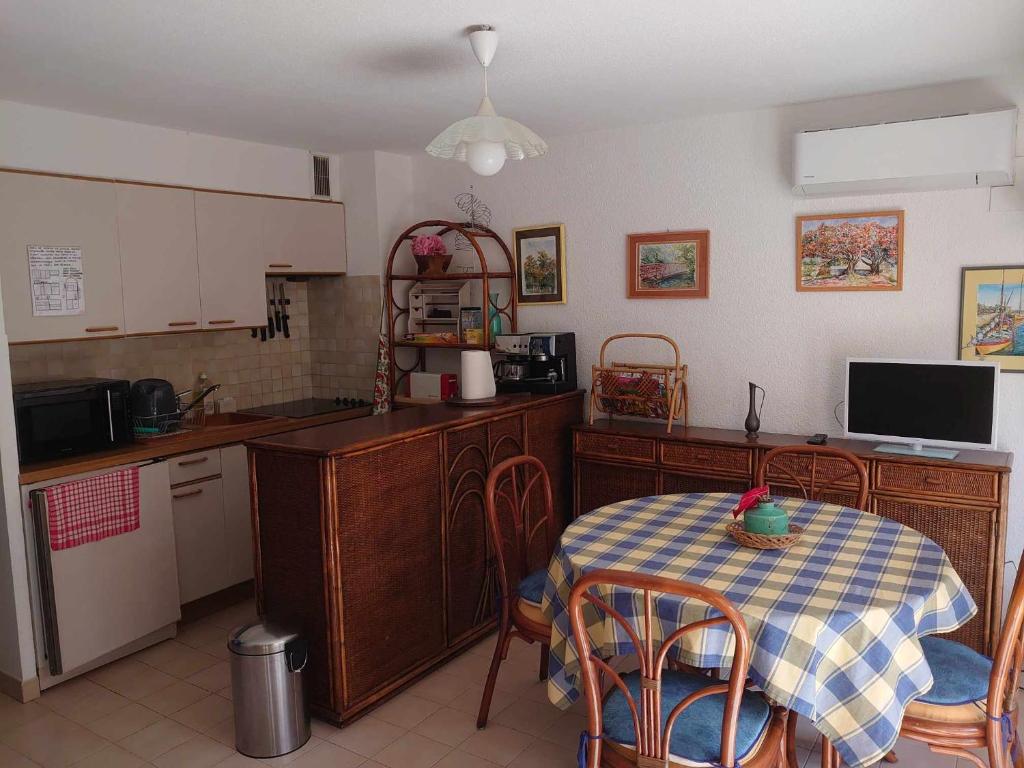 2DOM28 studio avec parking proche plage - 3