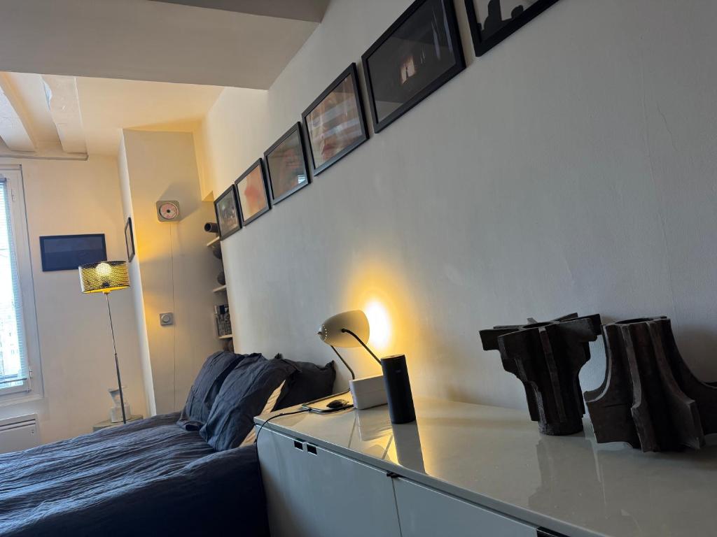 Suite indépendante studio top centre Marais - 5