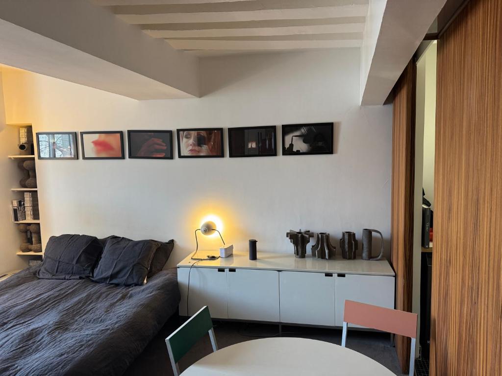 Suite indépendante studio top centre Marais - 4