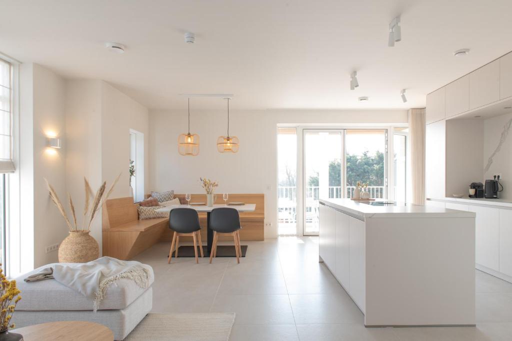 Dreams at sea 201, Cadzand