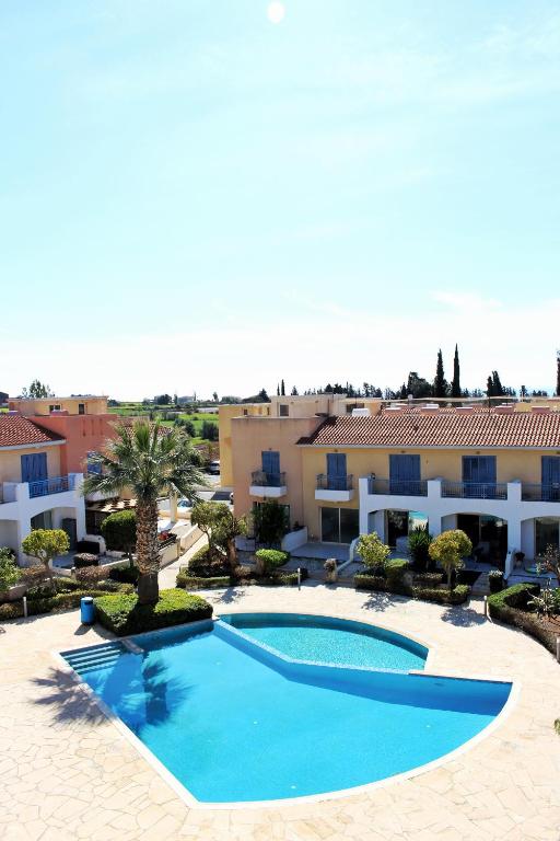 IRINI - Superior Luxury Apartment, Just 13 Minutes from Paphos, Anarita