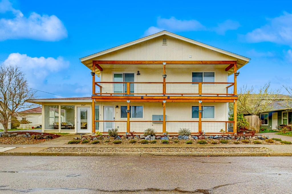 The Turtle Suite, Dolphin Suite, & Sea Horse Suite, Florence