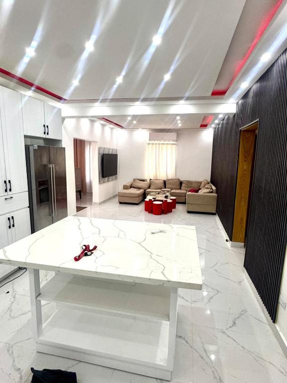 Double P Ranch 20 guests, BBQ and pool Buggy rental, Pedro Brand