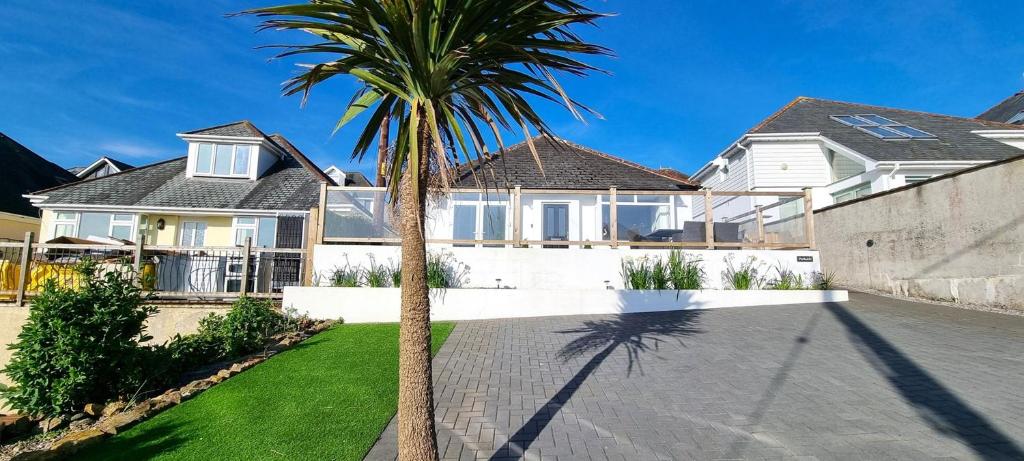 Parkside, Perranporth