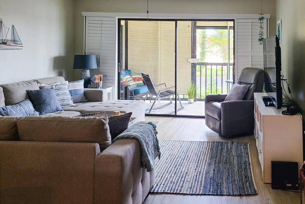 Sunset Sands, Fort Myers